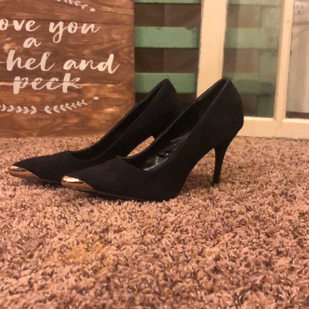 Black Gold Tipped Heels